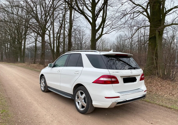 Mercedes-Benz ML cena 132900 przebieg: 193752, rok produkcji 2015 z Łuków małe 436
